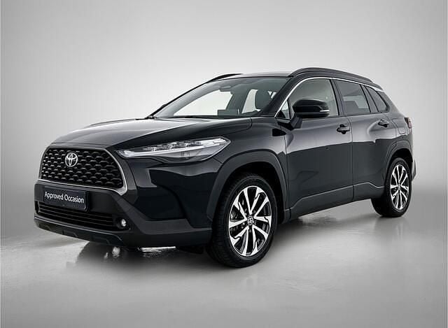 Zwart metallic Gebruikt 2025 Toyota Corolla Cross Style SUV | € 37.950 (Eerlijke prijs) - Afbeelding 1/4