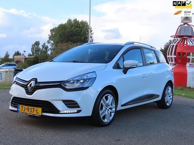 Wit Gebruikt 2018 Renault Clio GrandTour Zen Stationwagen | € 9.950 (Eerlijke prijs) - Afbeelding 1/4