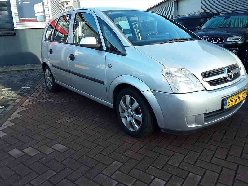 Grijs Occasion 2005 Opel Meriva MPV | € 1.250 (Goede deal) - Afbeelding 1/4
