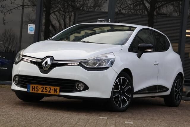 Wit Gebruikt 2015 Renault Clio IV Dynamique Hatchback | € 5.995 (Goede deal) - Afbeelding 1/4