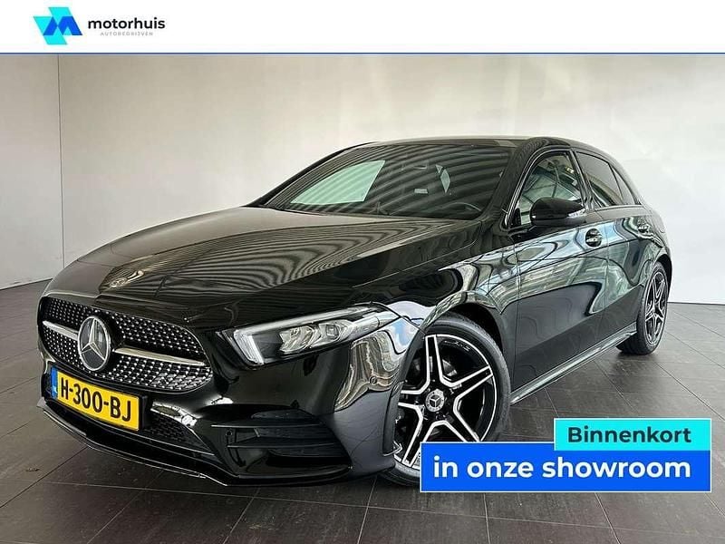 Zwart Gebruikt 2020 Mercedes A180 Business Hatchback | € 21.995 (Eerlijke prijs) - Afbeelding 1/4