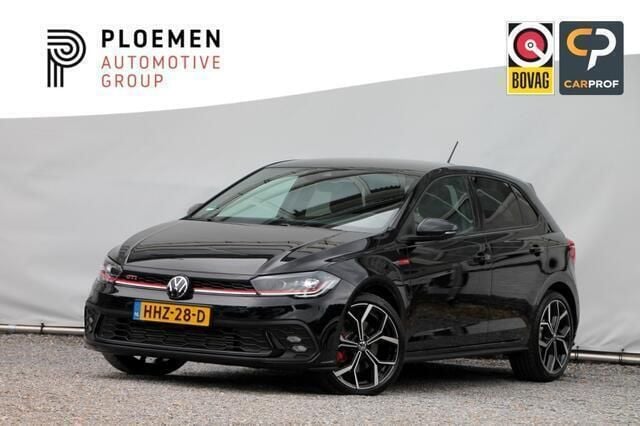 Zwart Occasion 2024 VW Polo Beats Hatchback | € 31.400 (Iets duurder) - Afbeelding 1/4