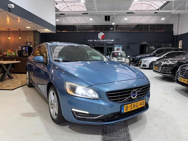 Occasion Volvo V60 Summum 215 PK (158 kW) 2013 Blauw Stationwagen