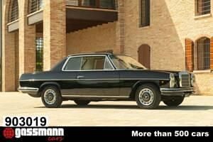 Zwartschwarz Gebruikt 1970 Mercedes 250 Coupé | € 17.000 - Afbeelding 1/4