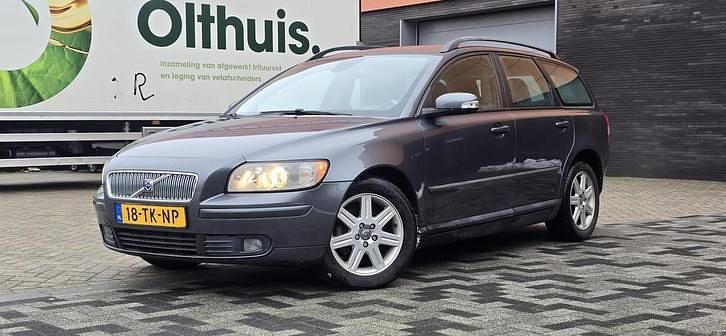Occasion 2006 Volvo V50 Stationwagen | € 1.995 (Goede deal) - Afbeelding 1/4