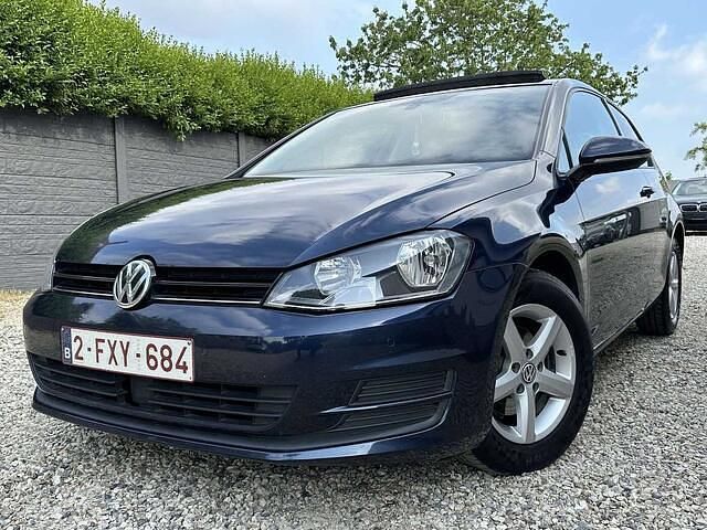 Blauw Gebruikt 2014 VW Golf Trendline Sedan | € 6.800 (Goede deal) - Afbeelding 1/4