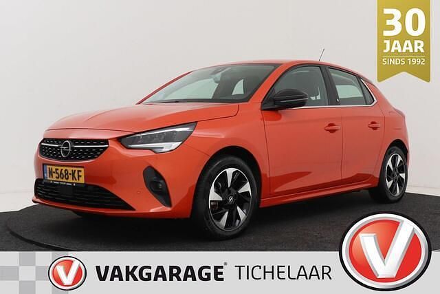 Oranje Occasion 2021 Opel Corsa-e Elegance Hatchback | € 12.699 (Eerlijke prijs) - Afbeelding 1/3