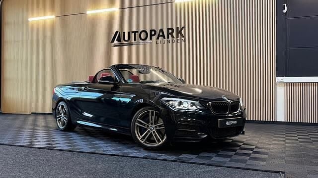 Zwart Occasion 2019 BMW M240 Executive Cabriolet | € 39.950 (Eerlijke prijs) - Afbeelding 1/4