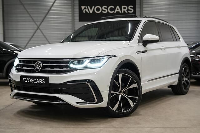 Wit Occasion 2021 VW Tiguan R-line SUV | € 36.995 (Eerlijke prijs) - Afbeelding 1/4