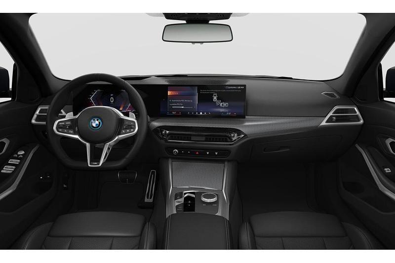 Nieuw BMW 330e M Sport 292 PK (214 kW) 2026 Grijs Sedan