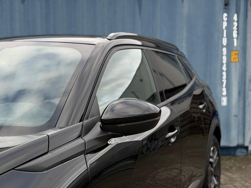 Occasion Peugeot 2008 Allure 136 PK (100 kW) 2025 Zwart SUV