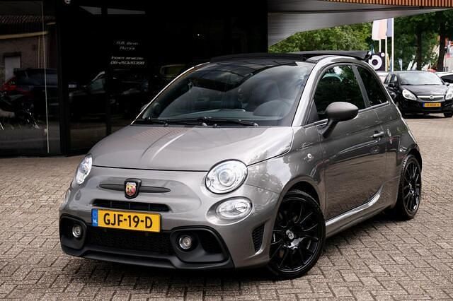 Grijs Gebruikt 2019 Fiat 500 Abarth Cabriolet | € 16.450 (Goede deal) - Afbeelding 1/4