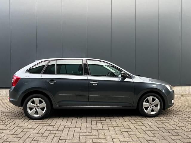 Occasion Skoda Rapid Joy 90 PK (66 kW) 2017 Grijs Hatchback