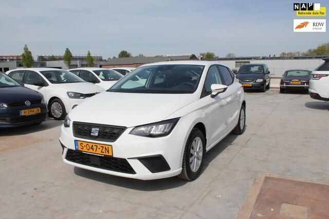 Wit Gebruikt 2022 Seat Ibiza Style Hatchback | € 15.950 (Eerlijke prijs) - Afbeelding 1/4