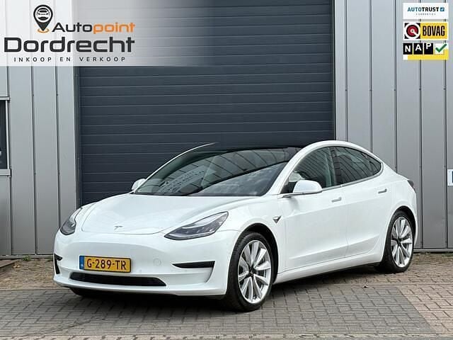 Wit Gebruikt 2019 Tesla Model 3 Standard Range Sedan | € 19.245 (Eerlijke prijs) - Afbeelding 1/4