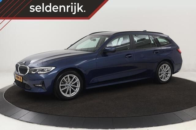 Blauw Gebruikt 2022 BMW 318 Basis Stationwagen | € 25.900 (Super prijs) - Afbeelding 1/4