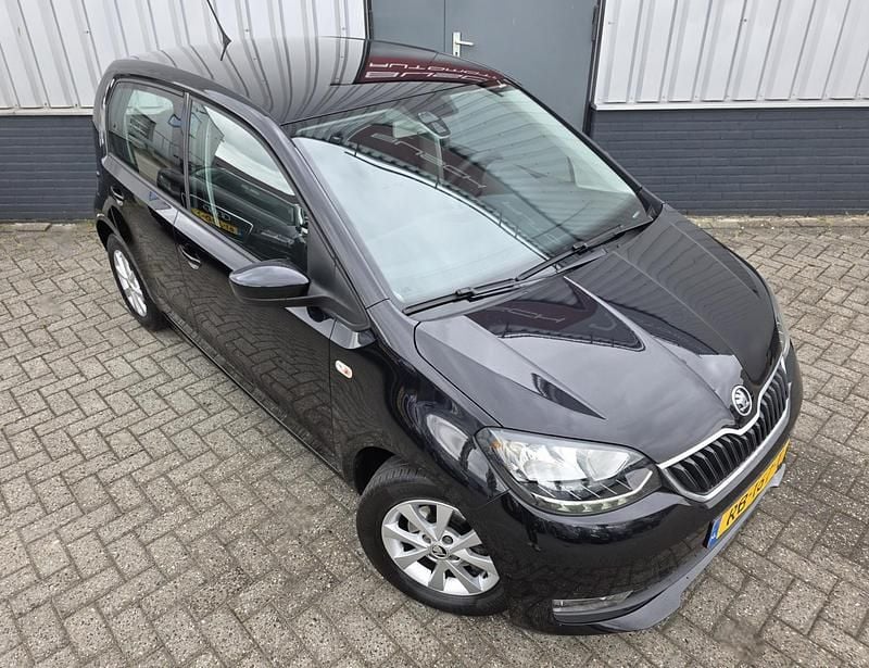 Occasion Skoda Citigo Ambition 60 PK (44 kW) 2017 Zwart, metallic lak Hatchback