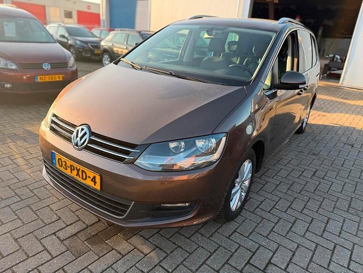 Occasion VW Sharan Comfortline 150 PK (110 kW) 2011 Bruin MPV