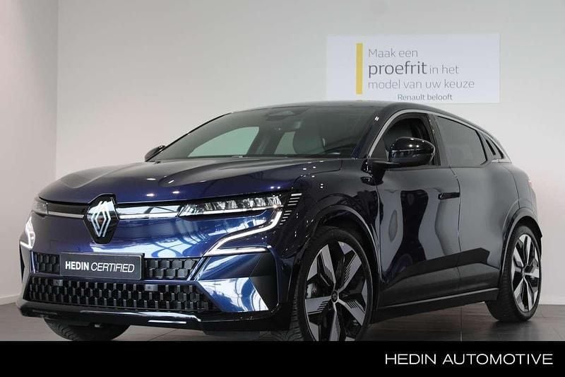 Bleu nocturne rre Gebruikt 2022 Renault Mégane Techno Hatchback | € 26.450 (Goede deal) - Afbeelding 1/3