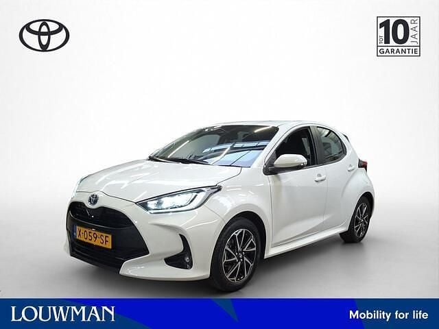 Wit Occasion 2024 Toyota Yaris Hatchback | € 24.945 (Eerlijke prijs) - Afbeelding 1/4