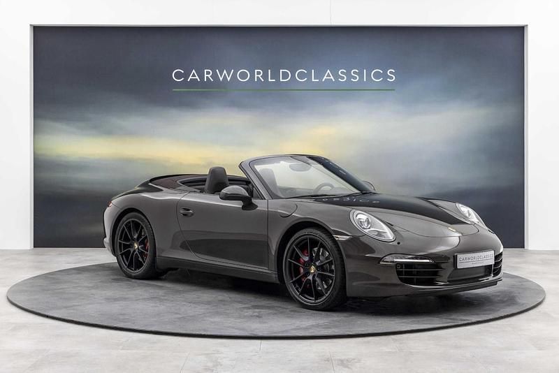 Bruin (metallic) Occasion 2012 Porsche 911 Carrera S Cabriolet Cabriolet | € 89.991 (Eerlijke prijs) - Afbeelding 1/4