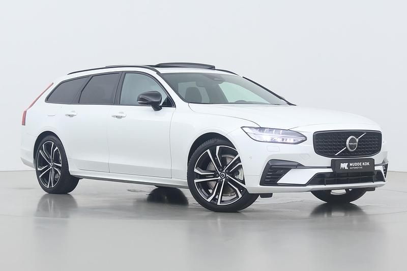 Wit Nieuw 2025 Volvo V90 Ultra Stationwagen | € 57.400 - Afbeelding 1/1