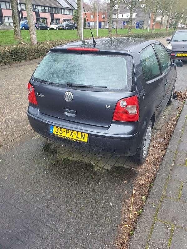 Occasion VW Polo 75 PK (55 kW) 2005 Blauw Hatchback