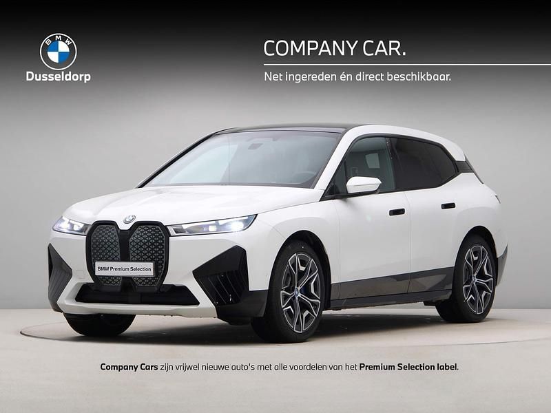 Wit Gebruikt 2025 BMW iX Executive SUV | € 79.950 - Afbeelding 1/4