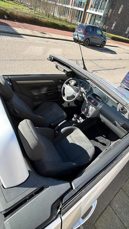 Occasion Opel Tigra 89 PK (65 kW) 2006 Cabriolet