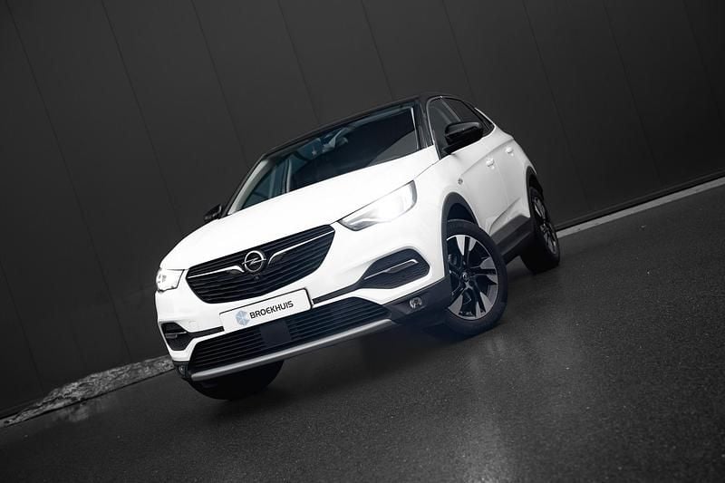 Occasion Opel Grandland X Business Elegance 130 PK (95 kW) 2021 Wit SUV