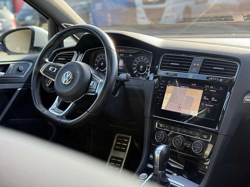 Occasion VW Golf Highline 150 PK (110 kW) 2016 Sedan