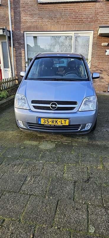 Occasion Opel Meriva 101 PK (74 kW) 2005 Grijs MPV