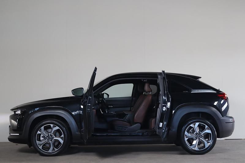 Occasion Mazda MX30 Ad'Vantage 105 kW (144 PK) 2021 Zwart SUV