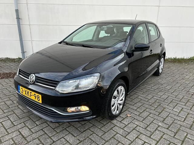 Zwart Gebruikt 2014 VW Polo Comfortline Hatchback | € 4.999 (Goede deal) - Afbeelding 1/4