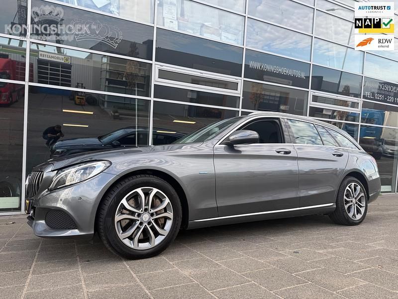 Grijs Gebruikt 2016 Mercedes C350 Edition Stationwagen | € 15.950 (Eerlijke prijs) - Afbeelding 1/4