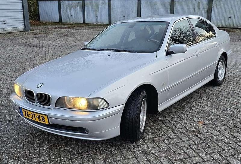 Occasion 2002 BMW 520 Sedan | € 3.750 (Eerlijke prijs) - Afbeelding 1/4
