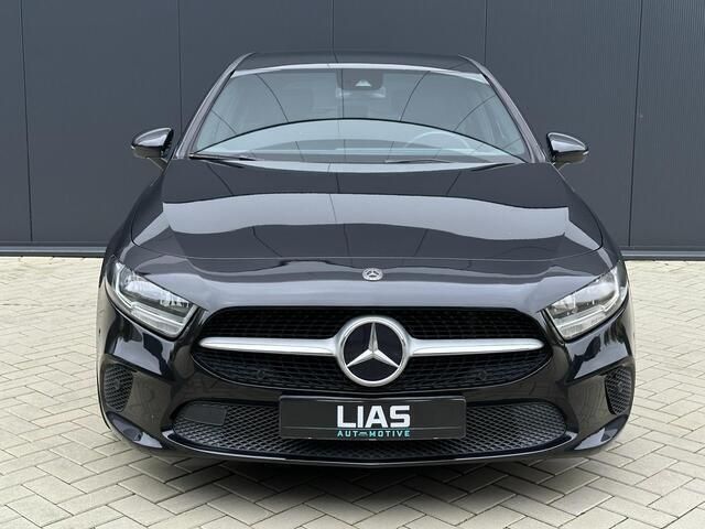 Occasion Mercedes A180 Advantage 116 PK (85 kW) 2019 Zwart Hatchback