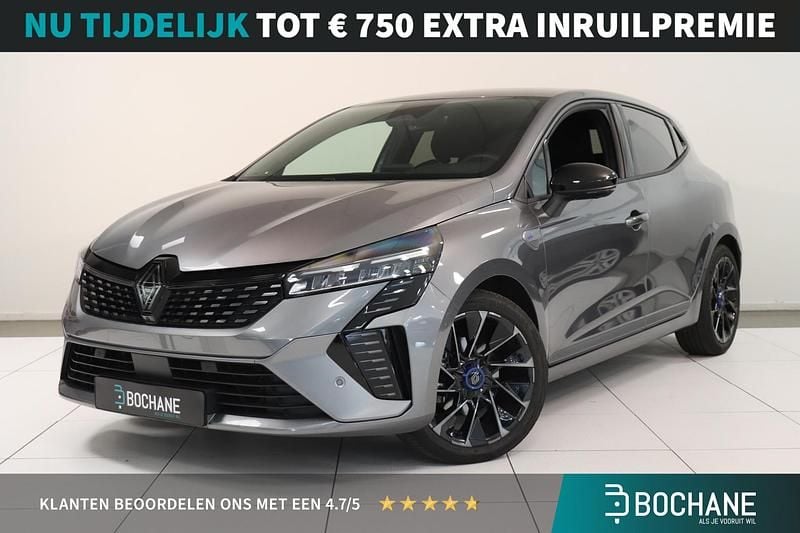 Grijs Gebruikt 2024 Renault Clio V Esprit Alpine Hatchback | € 25.695 (Eerlijke prijs) - Afbeelding 1/4