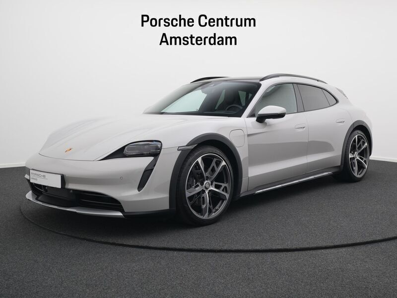 Divers Gebruikt 2024 Porsche Taycan Cross Turismo Sedan | € 84.950 (Duur) - Afbeelding 1/4