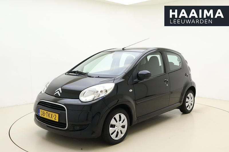 Zwart Gebruikt 2012 Citroën C1 SELECTION Hatchback | € 5.945 (Eerlijke prijs) - Afbeelding 1/4