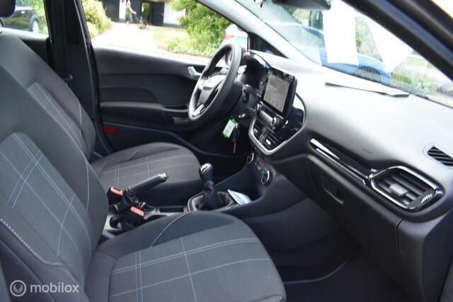 Occasion Ford Fiesta Trend 69 PK (50 kW) 2019 Grijs Hatchback