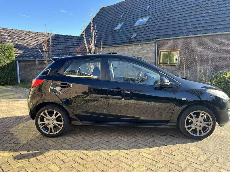 Occasion Mazda 2 102 PK (75 kW) 2012 Zwart Hatchback