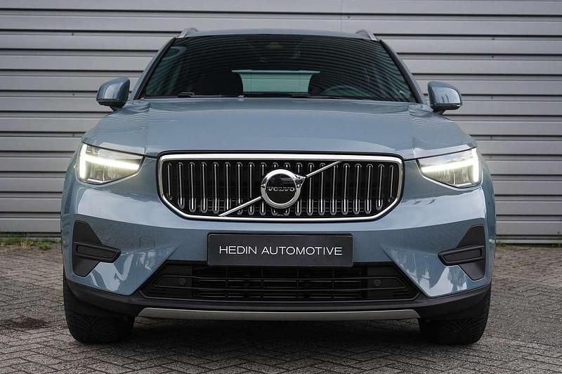 Occasion Volvo XC40 Inscription 211 PK (155 kW) 2022 Grijs SUV
