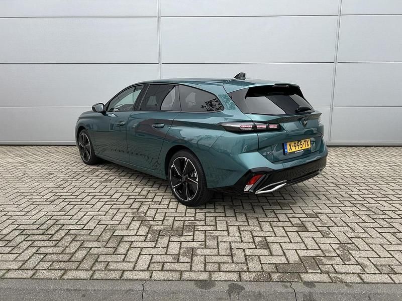 Occasion Peugeot e-308 Allure 11 kW (15 PK) 2024 Blauw Hatchback