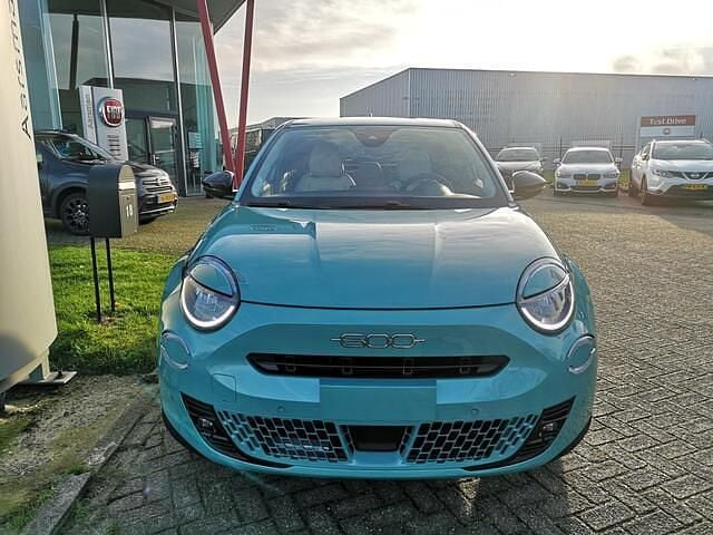 Nieuw Fiat 600 La Prima 144 PK (105 kW) 2025 Overige SUV