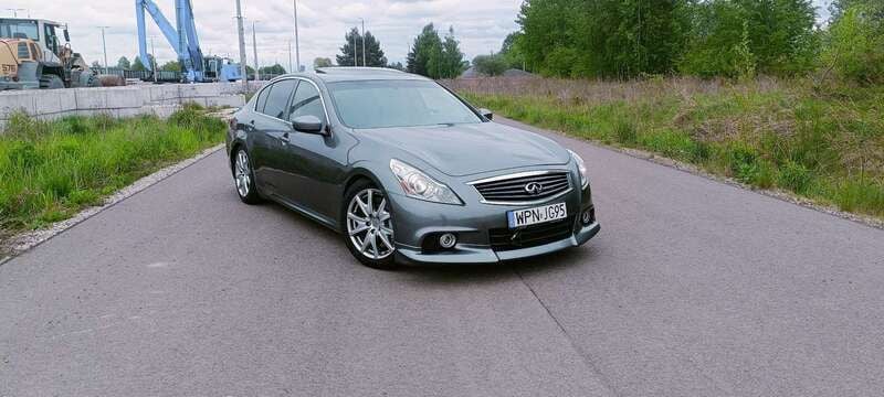 Gebruikt 2010 Infiniti G37 Coupé | € 14.000 - Afbeelding 1/4