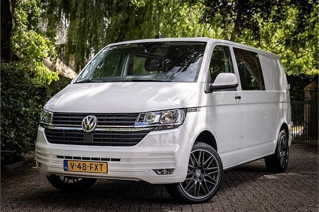 Wit Gebruikt 2024 VW T6.1 Comfortline Van | € 44.950 (Iets duurder) - Afbeelding 1/4