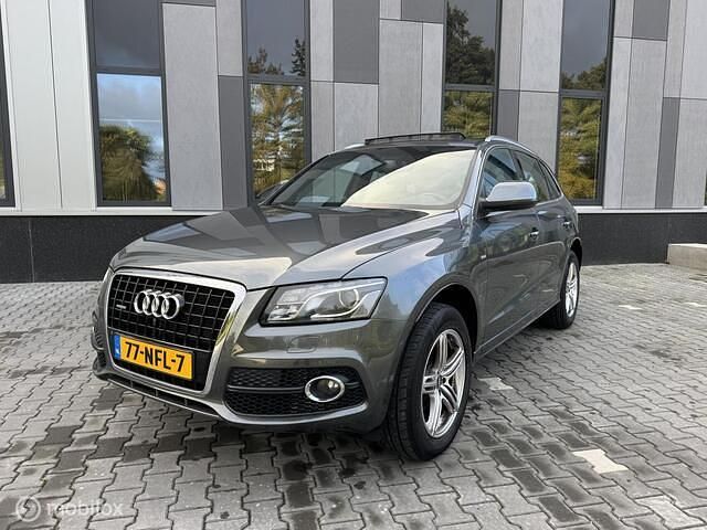 Grijs Gebruikt 2010 Audi Q5 S-Line SUV | € 11.950 (Eerlijke prijs) - Afbeelding 1/4