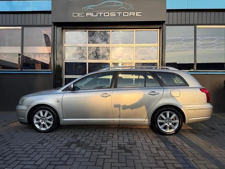 Occasion Toyota Avensis Sol 116 PK (85 kW) 2006 Stationwagen