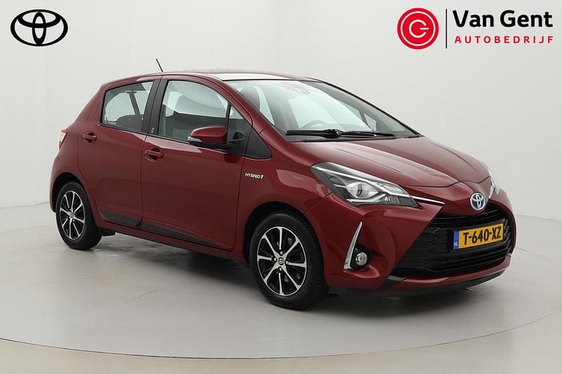 Rood Gebruikt 2018 Toyota Yaris Hybrid Active Hatchback | € 17.999 (Eerlijke prijs) - Afbeelding 1/4